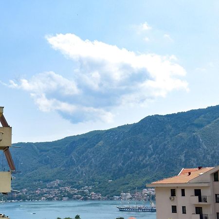 Appartamento Animil 1 Cattaro Esterno foto